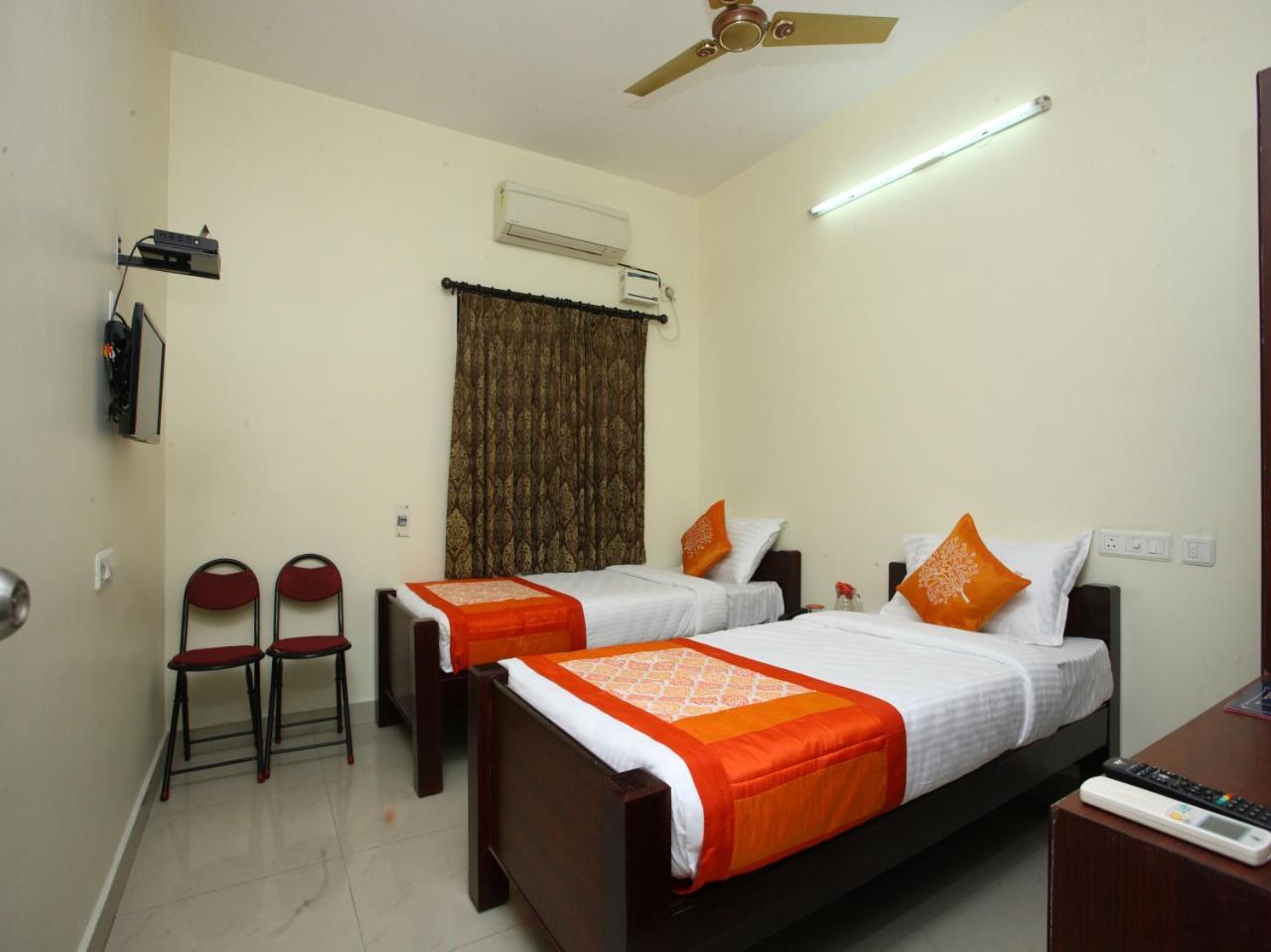 Oyo 10465 Koyambedu Chennai Hotell Eksteriør bilde