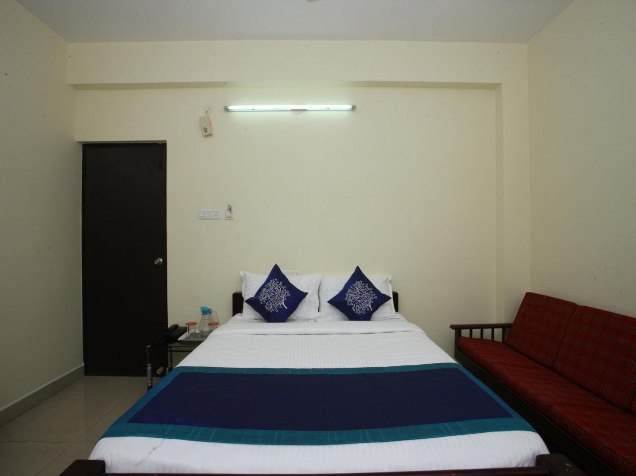 Oyo 10465 Koyambedu Chennai Hotell Eksteriør bilde