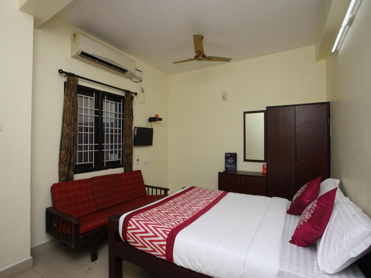 Oyo 10465 Koyambedu Chennai Hotell Eksteriør bilde